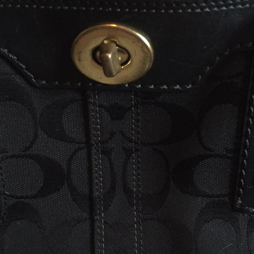 Coach handbag - Picture 2 of 5